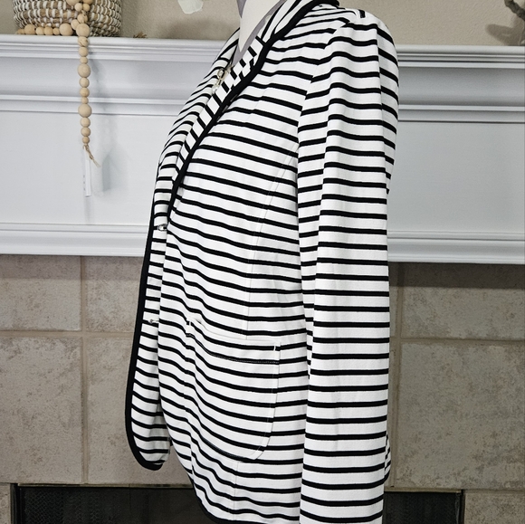 Women's Investments Striped Blazer Size 14 - Picture 4 of 6